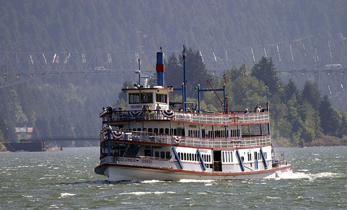 <b>Paddlewheeler</b>