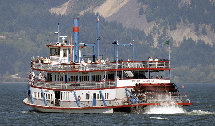 <b>Paddlewheeler</b>