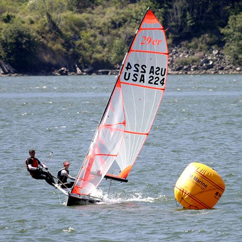 <b>Sailboat - Cascade Locks</b>