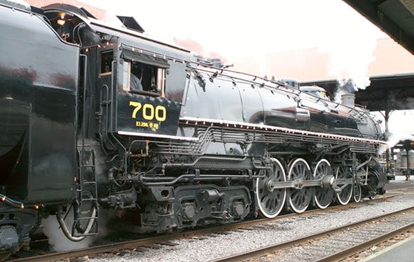 <b>SP&S #700 Steam Engine</b>